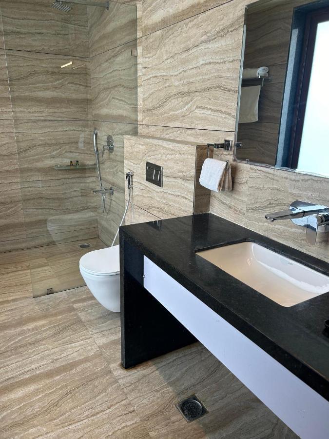 The Imperial Prime Clarks Inn Suites, Bhilwara Exterior foto